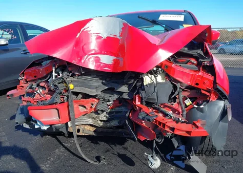 2015 Ford Focus Se z USA, uszkodzony, nr VIN 1FADP3F24FL355449